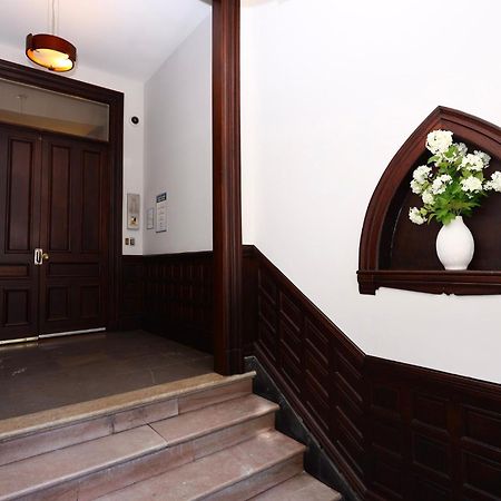 Stylish Newbury Street Studio, #2 ボストン エクステリア 写真