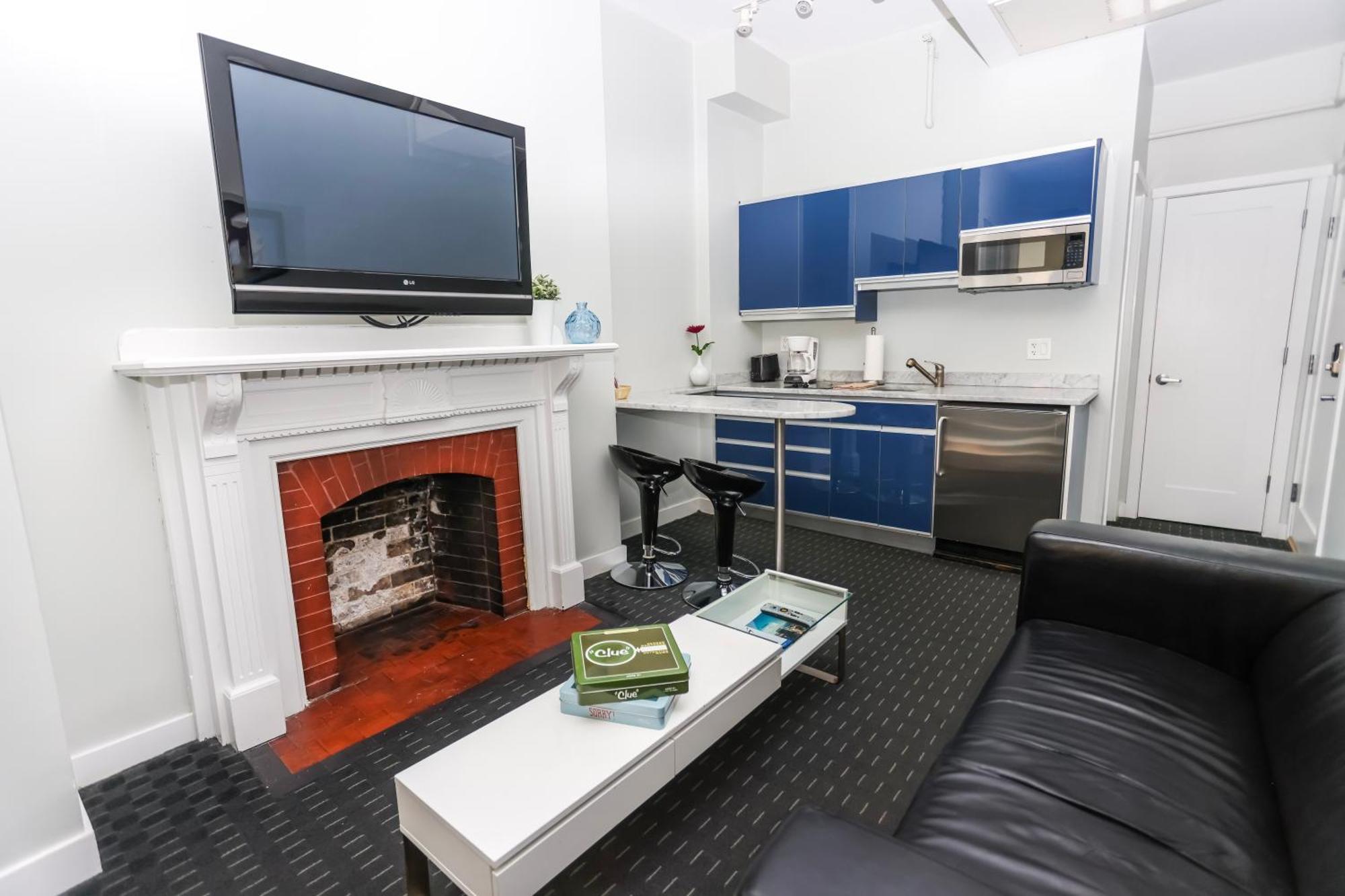 Stylish Newbury Street Studio, #2 ボストン エクステリア 写真